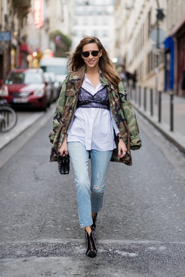 BRA OVER SHIRT TREND Blog Alexandra Lapp