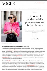 Le borse a forma di cuore di tendenza per la primavera - Vogue Italia - vogue.it - 2022 03 03 - Alexandra Lapp - found on https://www.vogue.it/moda/article/borse-forma-cuore-accessori-tendenza-primavera-2022