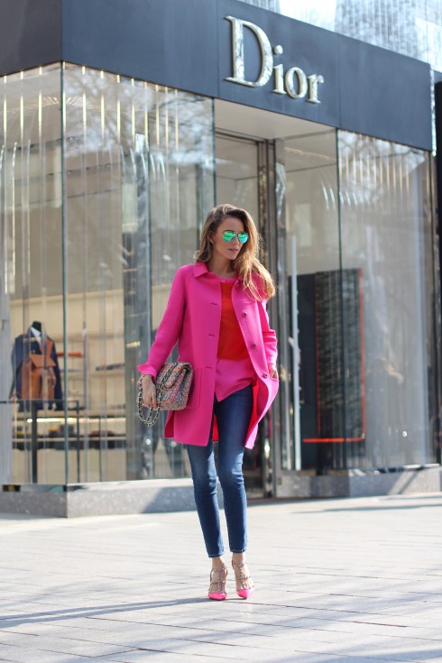 Alexandra Lapp wearing Prada, Chanel, AG Jeans, Equipment, Parentis, Valentino, Ray-Ban, Cartier