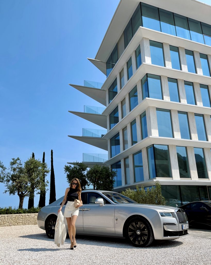Alexandra Lapp had the pleasure to stay at the Maybourne Riviera Hotel with Rolls-Royce at the beautiful Côte d’Azur in July 2022. 