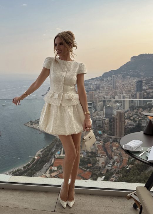 Alexandra Lapp returns to The Maybourne Riviera, a hotel perched high above the Mediterranean in Roquebrune-Cap-Martin and overlooking the sparkling lights of Monte-Carlo, it is a retreat where architecture, design, and nature exist in perfect harmony, suspended between horizon and sea.
