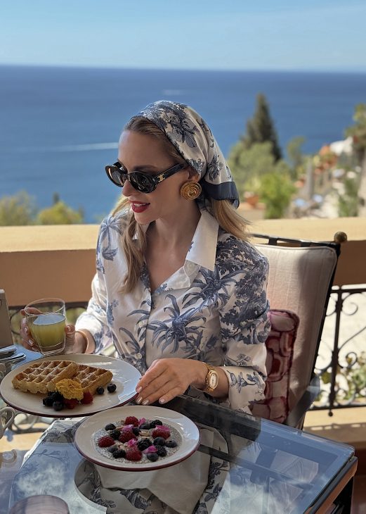 Alexandra Lapp, Four Seasons Taormina, San Domenico Palace, Sicily holidays, luxury travel Sicily, Taormina Italy, luxury hotel Sicily, Italian summer, luxury vacation, fashion influencer travel, Mediterranean lifestyle, Sicilian getaway, Four Seasons Sicily, luxury resort Italy, Taormina holidays, Seidensticker x Alexandra Lapp, Hermès, Kelly Bag, Christian Dior, Saint Laurent, Seidensticker Alexandra Lapp enjoying a luxury holiday at San Domenico Palace, Taormina, A Four Seasons Hotel in Sicily, Italy. The fashion and lifestyle influencer experiences the beauty of the iconic Four Seasons resort overlooking the Ionian Sea and the historic town of Taormina. Elegant resort style, Mediterranean charm, and luxury travel inspiration capture the essence of a perfect Sicilian getaway.